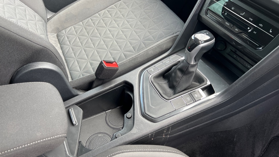 Used Volkswagen Tiguan 2022 for sale - 76640356: Photo 35