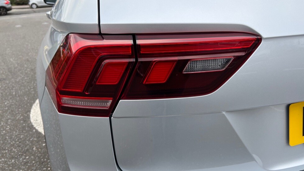 Used Volkswagen Tiguan 2022 for sale - 76640356: Photo 42