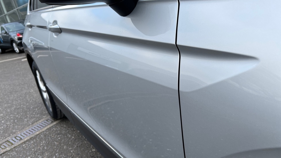 Used Volkswagen Tiguan 2022 for sale - 76640356: Photo 53