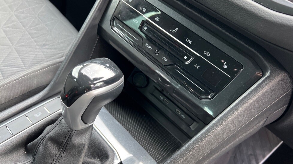 Used Volkswagen Tiguan 2022 for sale - 76640356: Photo 60