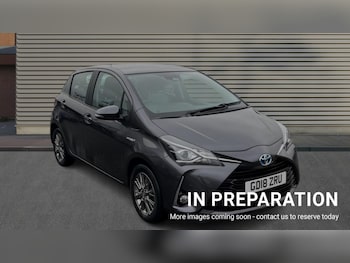 Used Toyota Yaris 2018 for sale - 76438032: Photo