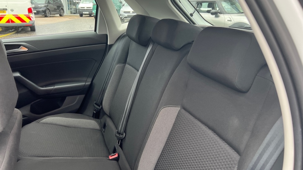 Used Volkswagen Polo 2024 for sale - 76870501: Photo 15