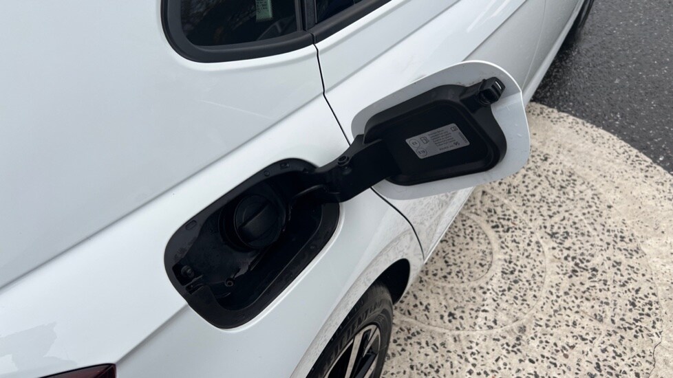 Used Volkswagen Polo 2024 for sale - 76870501: Photo 29