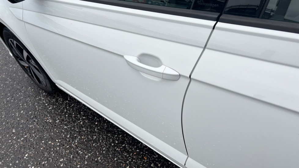 Used Volkswagen Polo 2024 for sale - 76870501: Photo 44