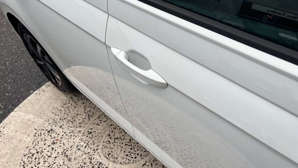 Used Volkswagen Polo 2024 for sale - 76870501: Photo 51