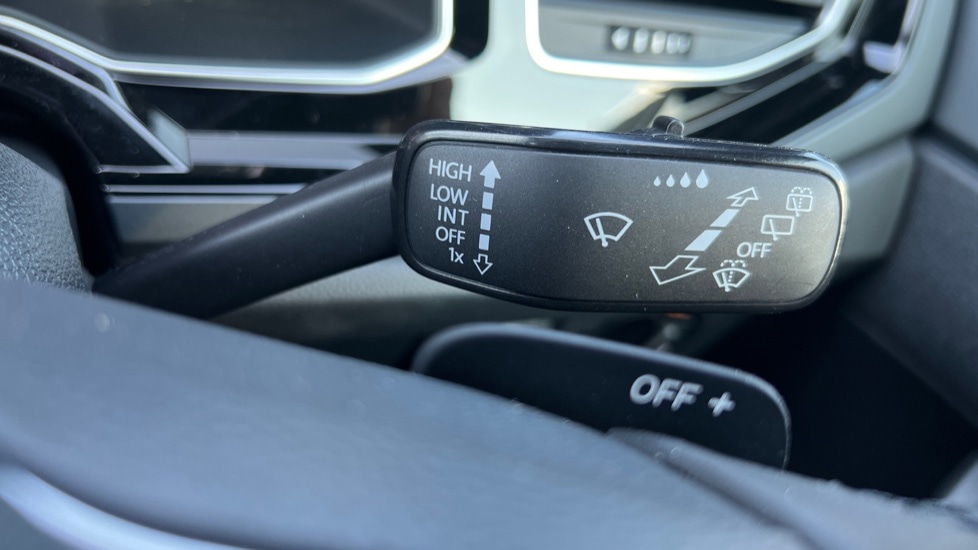 Used Volkswagen Taigo 2025 for sale - 76868425: Photo 32