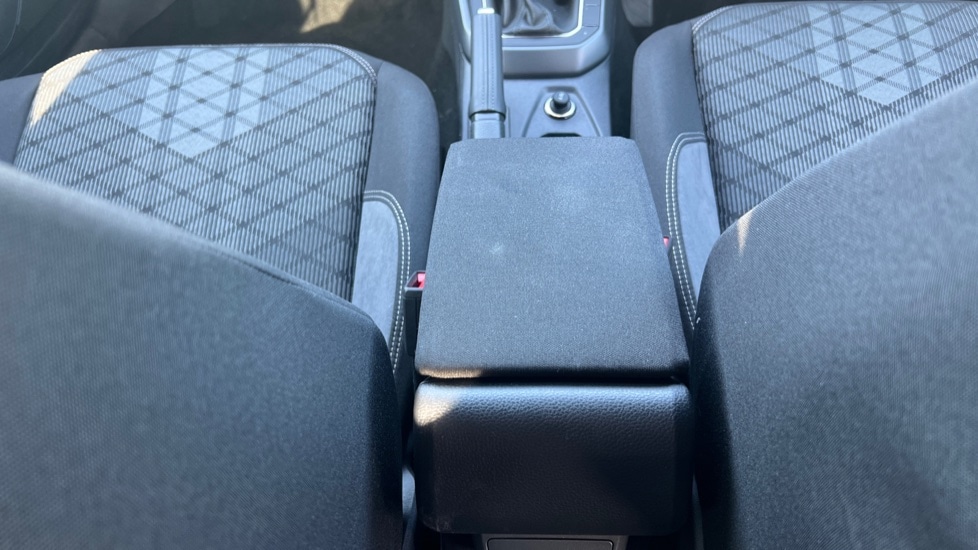 Used Volkswagen Taigo 2025 for sale - 76868425: Photo 34