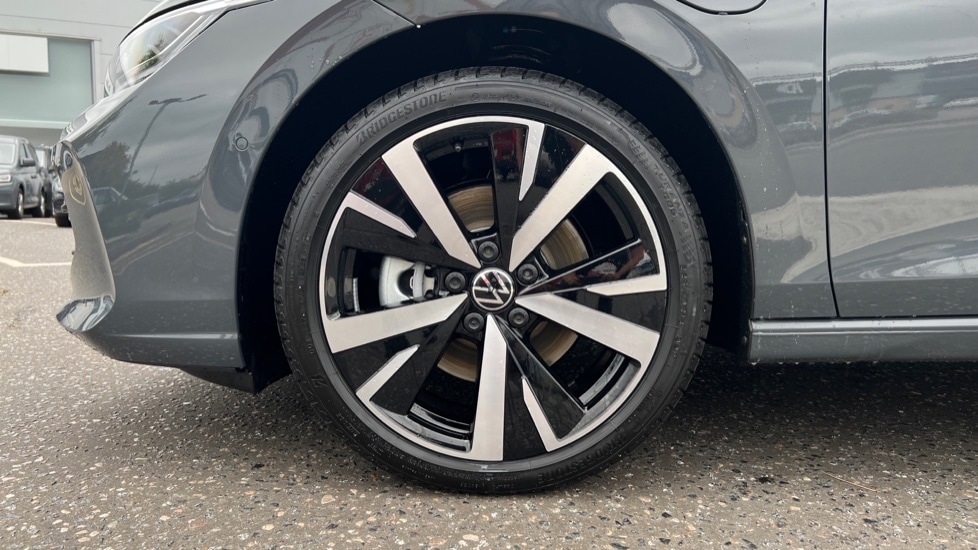 Used Volkswagen Golf 2025 for sale - 76870597: Photo 18