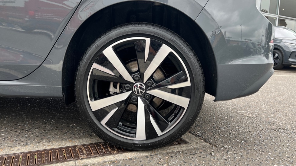 Used Volkswagen Golf 2025 for sale - 76870597: Photo 19