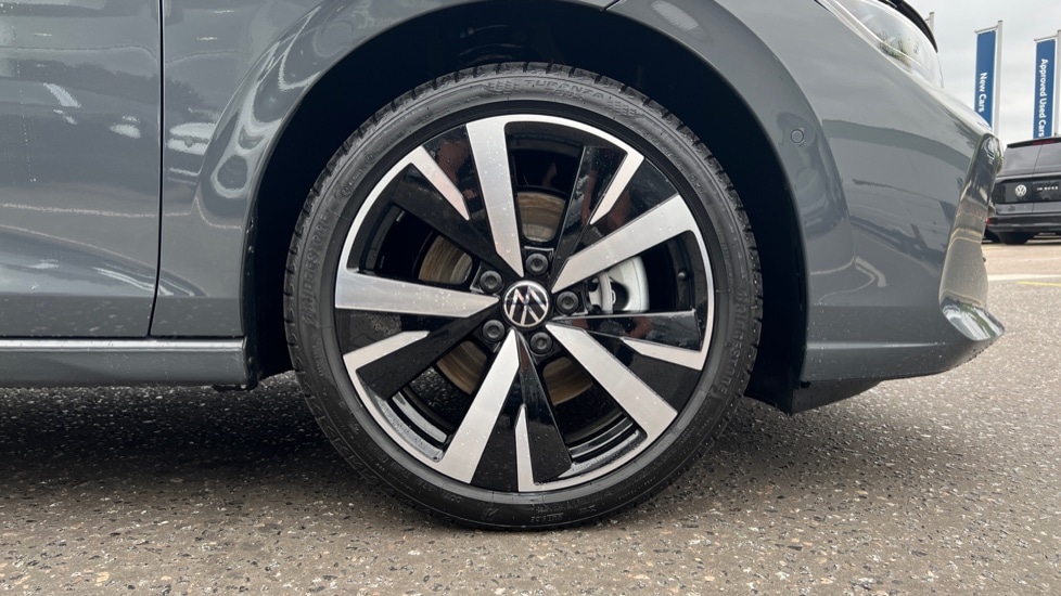 Used Volkswagen Golf 2025 for sale - 76870597: Photo 20