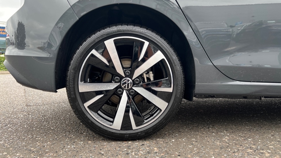 Used Volkswagen Golf 2025 for sale - 76870597: Photo 5