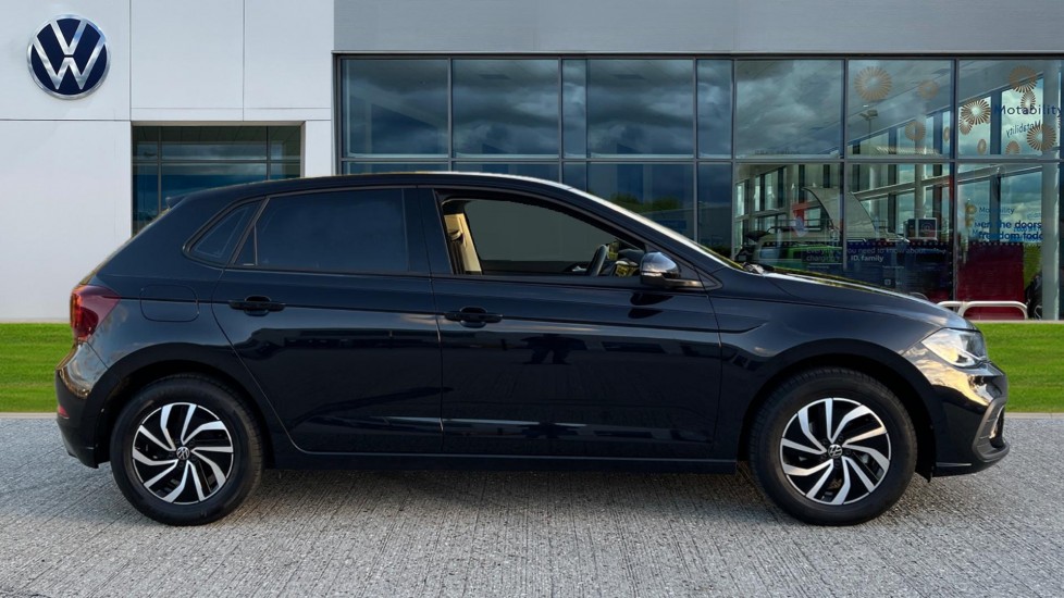 Used Volkswagen Polo 2023 for sale - 76366385: Photo 4