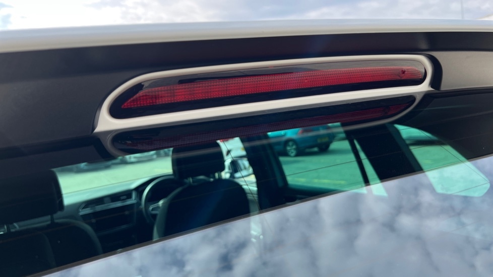 Used Volkswagen Tiguan 2023 for sale - 76312318: Photo 56