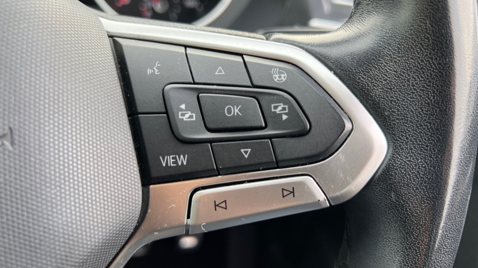 Used Volkswagen Tiguan 2022 for sale - 76168658: Photo 30