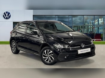 Used Volkswagen Polo 2023 for sale - 76660711: Photo