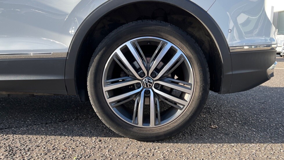 Used Volkswagen Tiguan 2021 for sale - 76872262: Photo 19