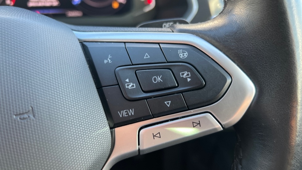 Used Volkswagen Tiguan 2021 for sale - 76872262: Photo 31