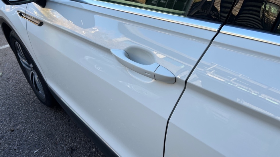 Used Volkswagen Tiguan 2021 for sale - 76872262: Photo 42