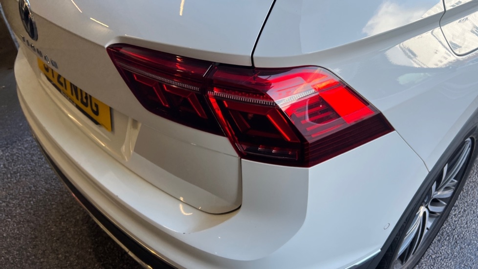 Used Volkswagen Tiguan 2021 for sale - 76872262: Photo 53