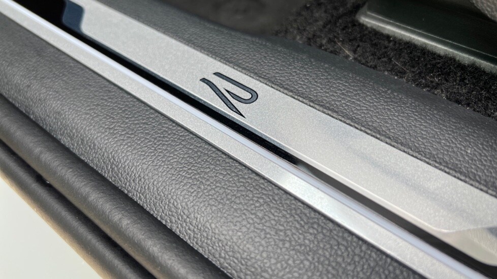 Used Volkswagen Tiguan 2023 for sale - 76079256: Photo 71