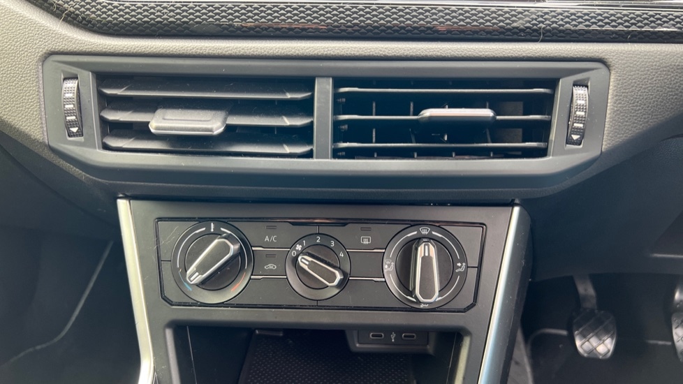 Used Volkswagen Polo 2023 for sale - 76112331: Photo 13