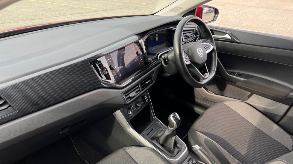 Used Volkswagen Polo 2023 for sale - 76112331: Photo 2
