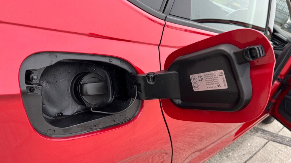 Used Volkswagen Polo 2023 for sale - 76112331: Photo 29