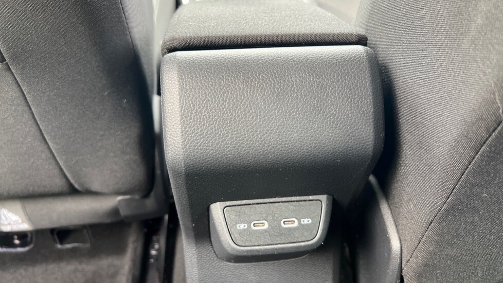 Used Volkswagen Polo 2023 for sale - 76112331: Photo 34