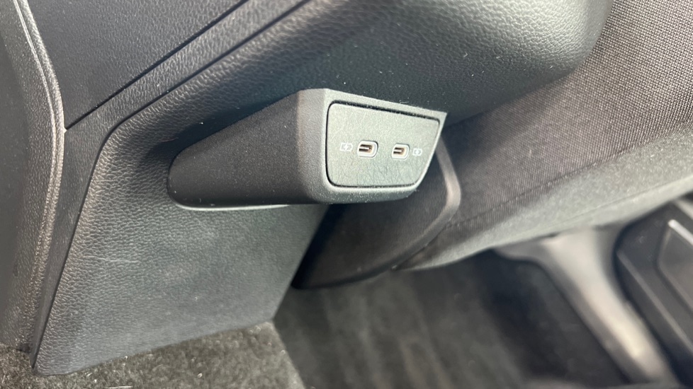 Used Volkswagen Polo 2023 for sale - 76112331: Photo 70