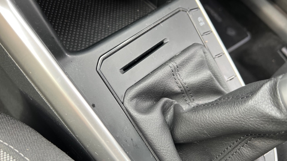 Used Volkswagen Polo 2023 for sale - 76112331: Photo 81