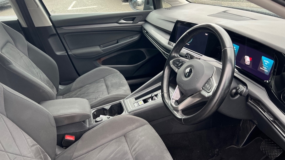 Used Volkswagen Golf 2020 for sale - 76717383: Photo 26