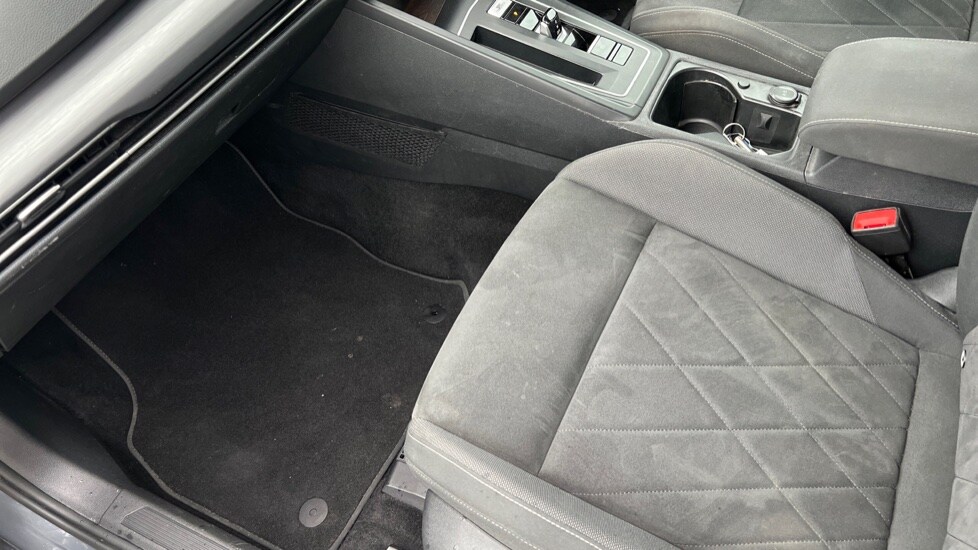 Used Volkswagen Golf 2020 for sale - 76717383: Photo 29