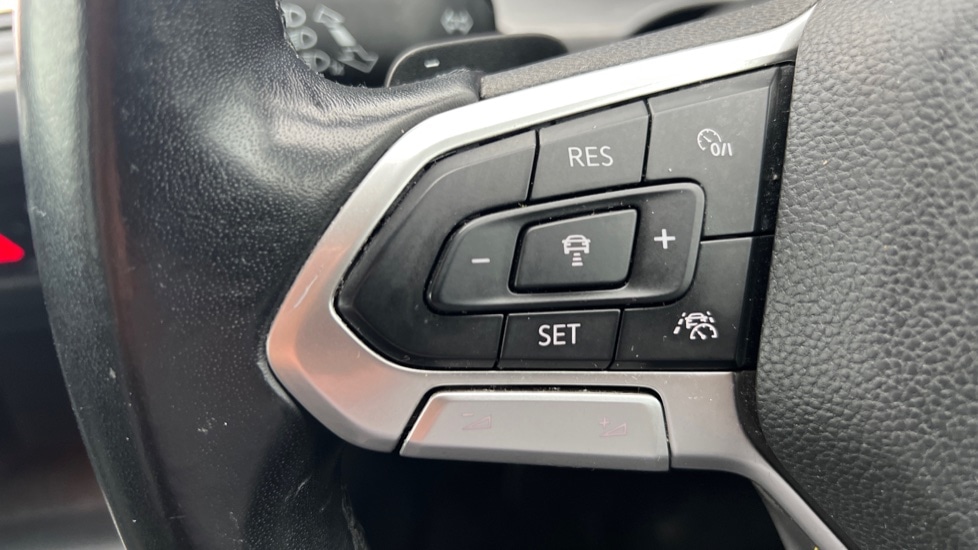 Used Volkswagen Golf 2020 for sale - 76717383: Photo 30