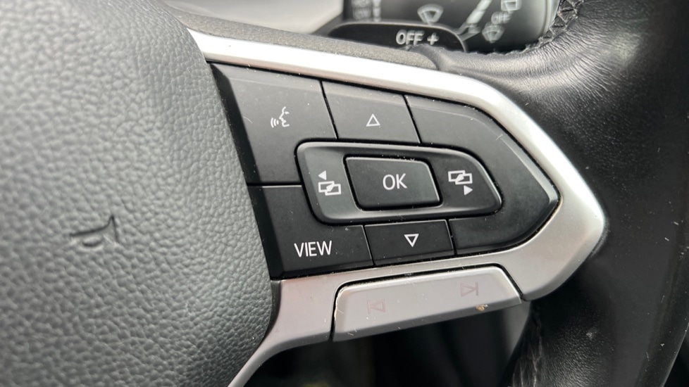 Used Volkswagen Golf 2020 for sale - 76717383: Photo 31