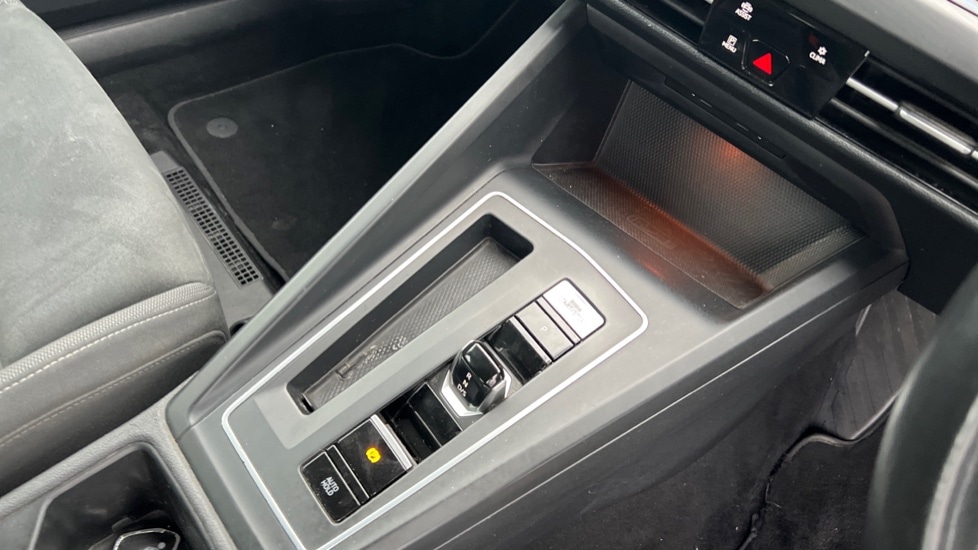 Used Volkswagen Golf 2020 for sale - 76717383: Photo 36