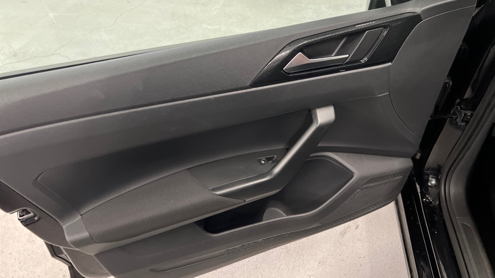 Used Volkswagen Polo 2023 for sale - 76874811: Photo 41