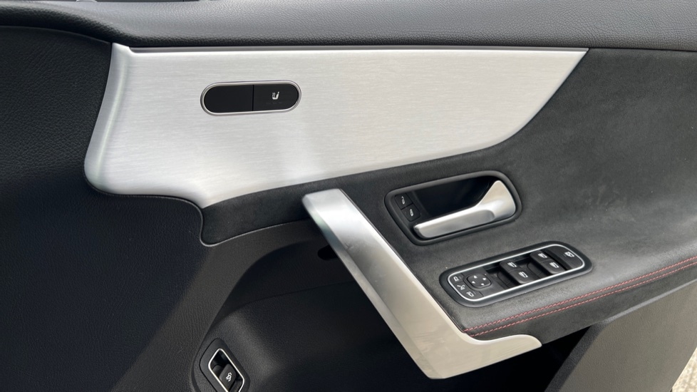 Used Mercedes-Benz A-Class 2020 for sale - 75996857: Photo 30
