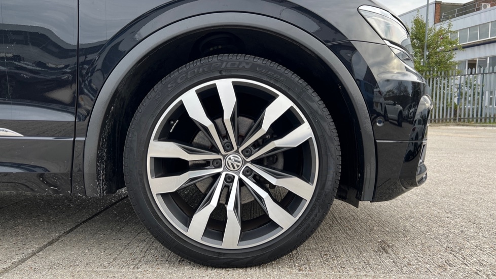 Used Volkswagen Tiguan 2019 for sale - 76124597: Photo 20