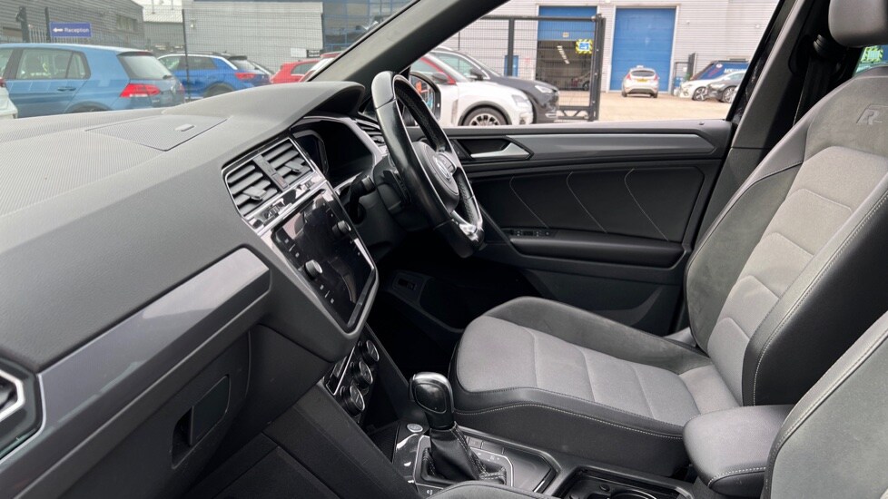 Used Volkswagen Tiguan 2019 for sale - 76124597: Photo 28