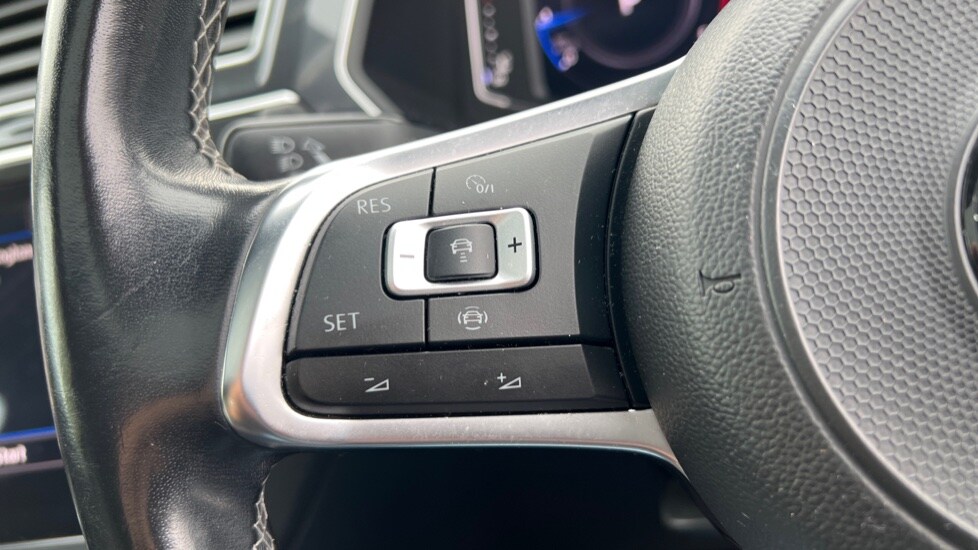 Used Volkswagen Tiguan 2019 for sale - 76124597: Photo 31