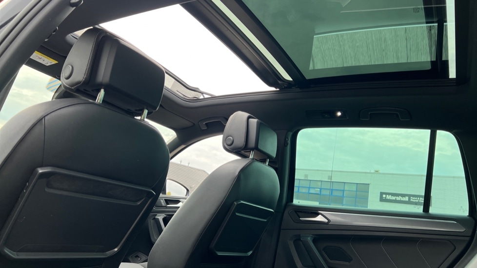 Used Volkswagen Tiguan 2019 for sale - 76124597: Photo 91