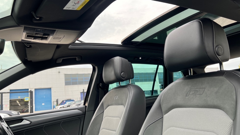 Used Volkswagen Tiguan 2019 for sale - 76124597: Photo 94