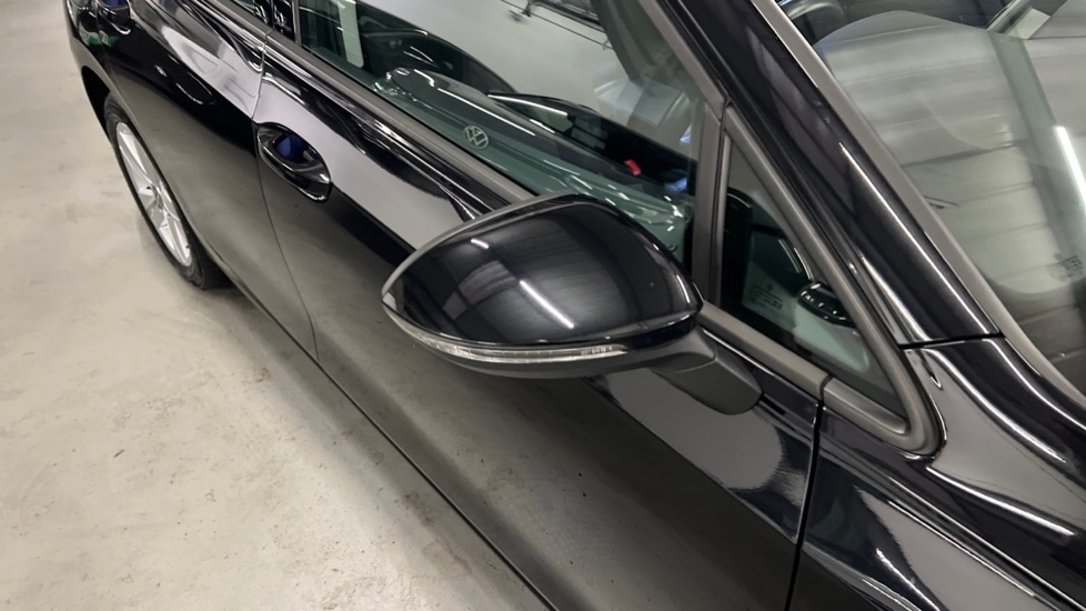 Used Volkswagen Golf 2023 for sale - 77010242: Photo 51