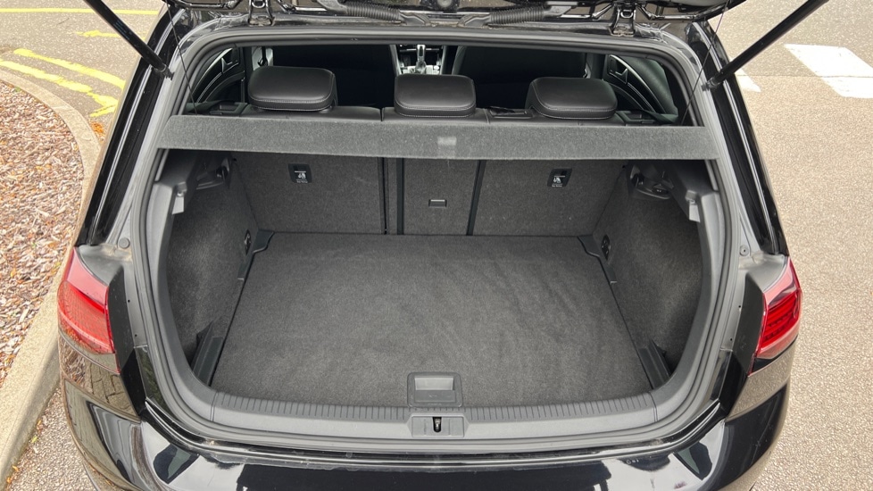 Used Volkswagen Golf 2017 for sale - 76869958: Photo 16