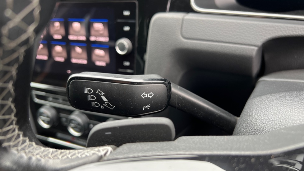 Used Volkswagen Golf 2017 for sale - 76869958: Photo 33