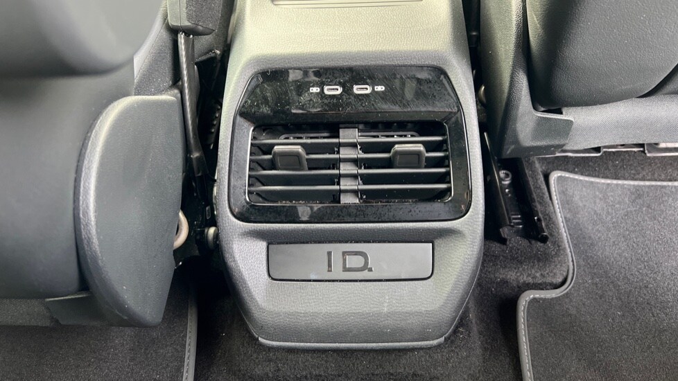 Used Volkswagen ID.4 2024 for sale - 76869474: Photo 34