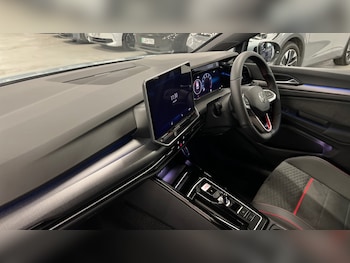 Used Volkswagen Golf 2025 for sale - 76563665: Photo