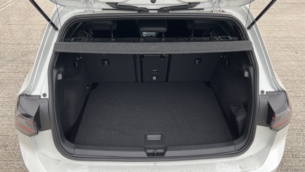 Used Volkswagen Golf 2025 for sale - 76297279: Photo 16