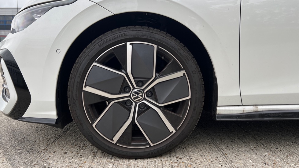 Used Volkswagen Golf 2025 for sale - 76297279: Photo 18