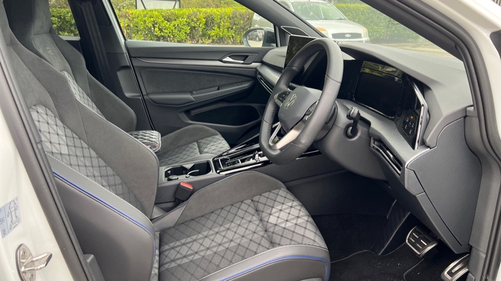 Used Volkswagen Golf 2025 for sale - 76297279: Photo 26
